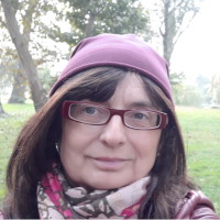 ritratto di Laura Brazzabeni